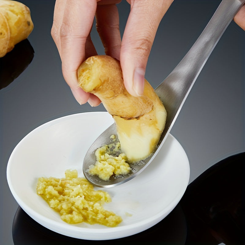 Ginger Grater Spoon, One-Piece Stainless Steel Manual Garlic Masher and Ginger Preparation Tool for Homemade Sauces, Dressings and Everyday Cooking