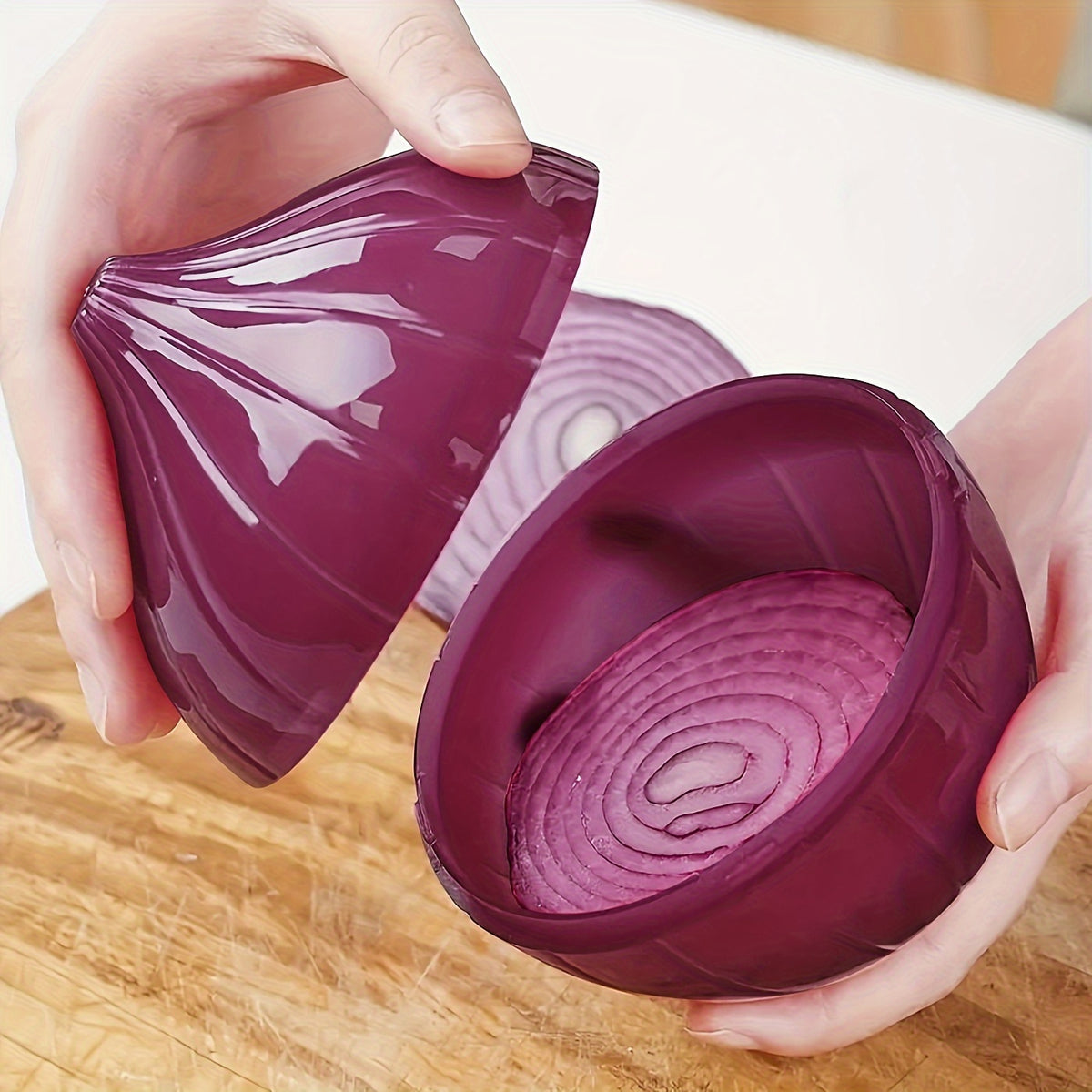 Purple Onion Saver Container, Single Vegetable-Shaped Refrigerator Storage Box for Onion Organization, Home Kitchen Meal Prep and Restaurant Storage Planning