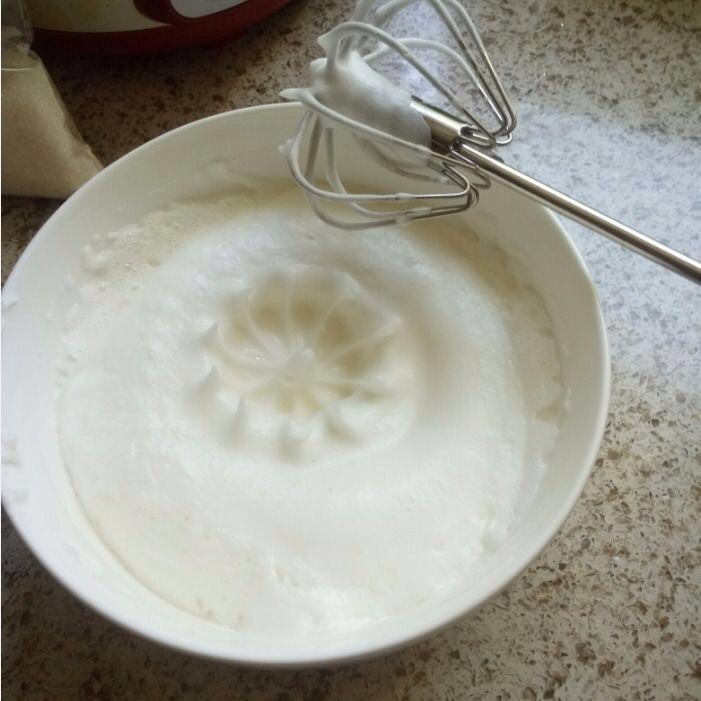 Handheld Cream and Egg Mixer for Home Baking and Cooking, Single Large Kitchen Mixing Tool for Everyday Ingredient Preparation and Homemade Recipe Routines