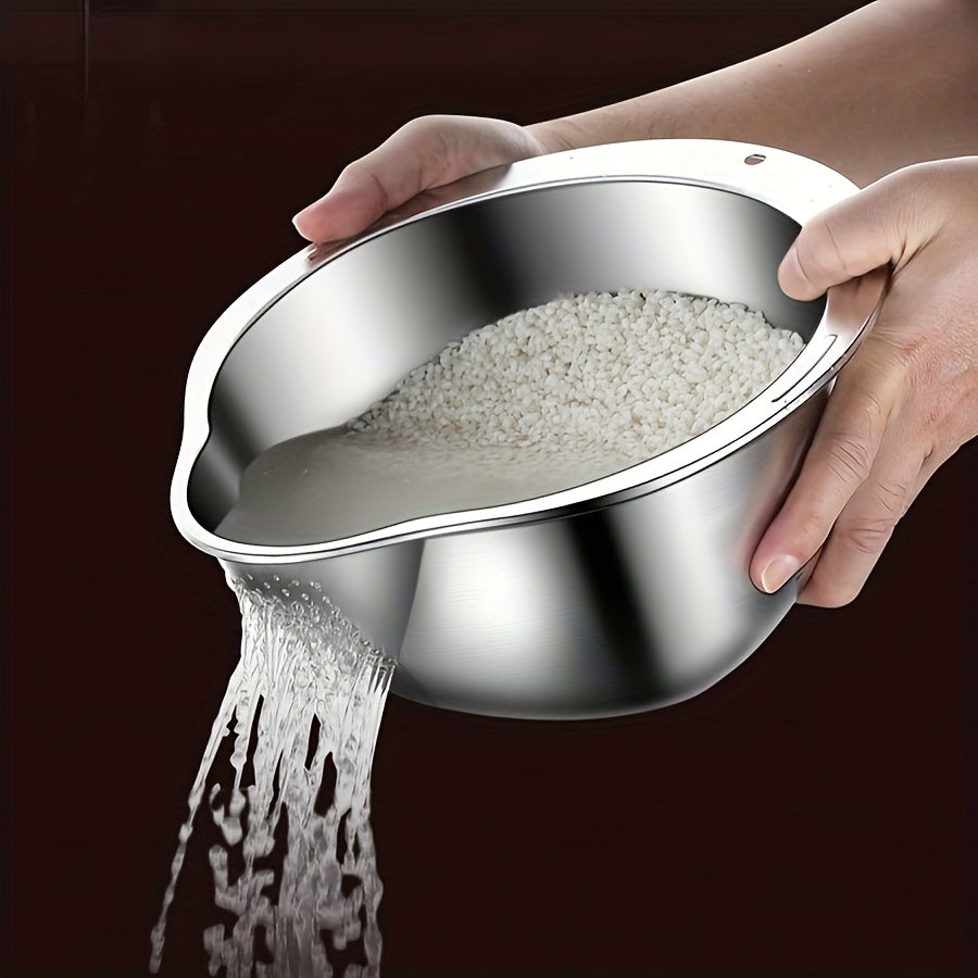 Large Stainless Steel Colander with 5.5QT Listed Capacity, Dishwasher-Safe Kitchen Strainer Basket for Draining Pasta and Rinsing Vegetables and Fruit