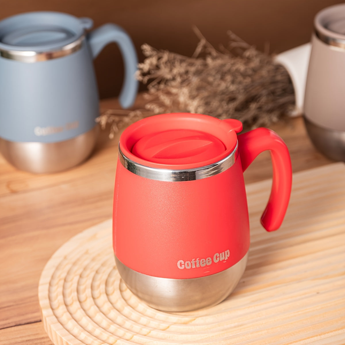 Stainless Steel Coffee Mug with Lid, 16.91oz Double-Layer Reusable Drinking Cup in Blue, Red or Khaki for Everyday Home Coffee Breaks and Campsite Beverages