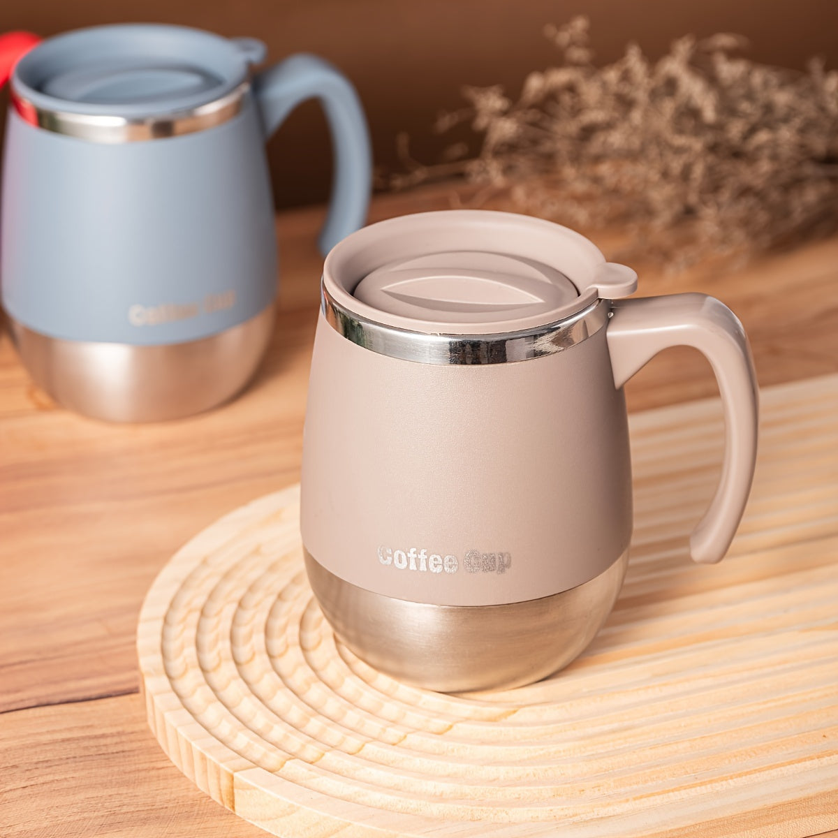 Stainless Steel Coffee Mug with Lid, 16.91oz Double-Layer Reusable Drinking Cup in Blue, Red or Khaki for Everyday Home Coffee Breaks and Campsite Beverages