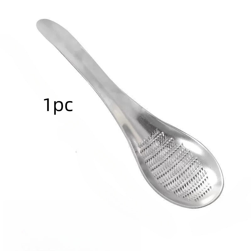 Ginger Grater Spoon, One-Piece Stainless Steel Manual Garlic Masher and Ginger Preparation Tool for Homemade Sauces, Dressings and Everyday Cooking