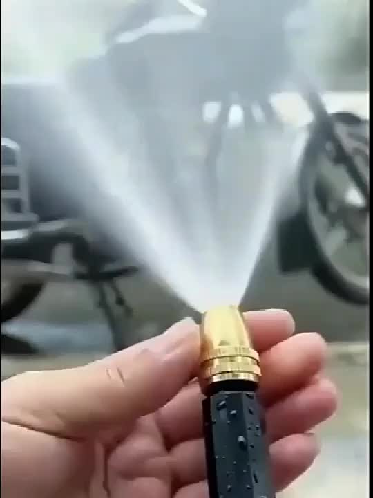 Adjustable Garden Hose Spray Gun with Plastic Body and Metal Nozzle Components, 3/4-Inch US Connection for Car Washing, Motorcycle Cleaning and Watering