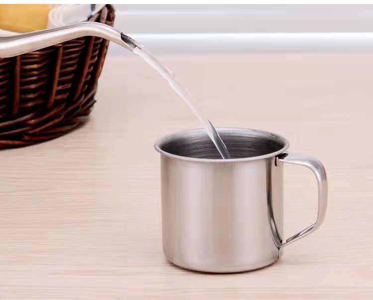 Stainless Steel Camping Cup, 8.45oz Reusable 304 Steel Mug with Spot-Welded Handle for Hot and Cold Drinks at Campsites, Picnics and Backyard BBQs
