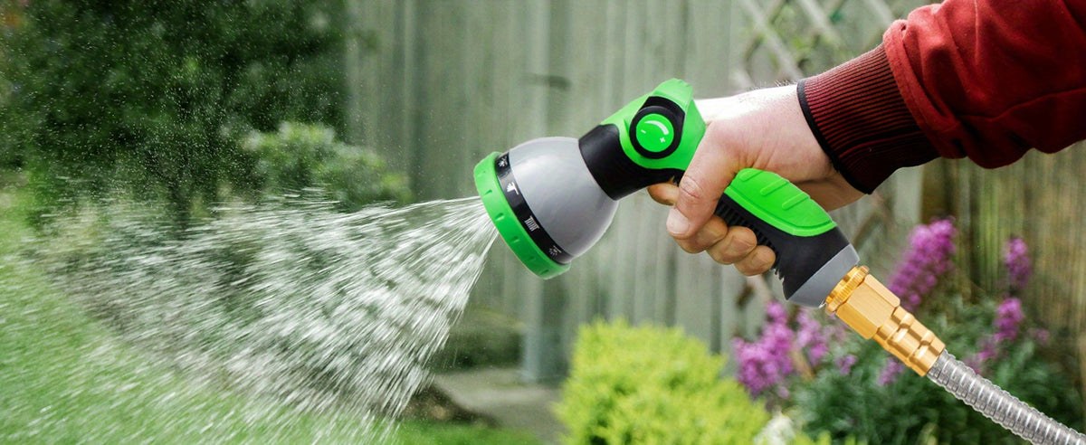 Flexible Metal Garden Hose with Spray Nozzle, Stainless Steel Watering Hose for Yard Care and Vehicle Rinsing, Standard and Upgraded Length Options