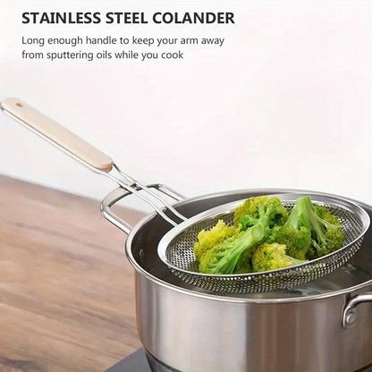 Wooden Handle Fine Mesh Strainer, Single Stainless Steel Kitchen Colander for Pasta and Vegetable Draining, Everyday Food Preparation at Home or Restaurants