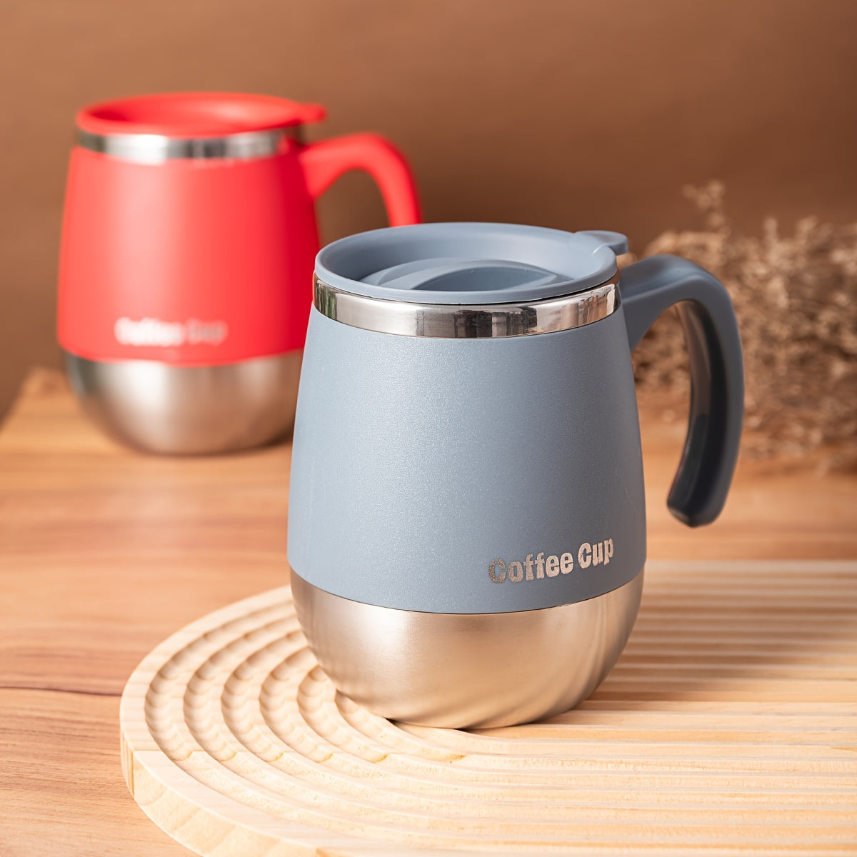 Stainless Steel Coffee Mug with Lid, 16.91oz Double-Layer Reusable Drinking Cup in Blue, Red or Khaki for Everyday Home Coffee Breaks and Campsite Beverages