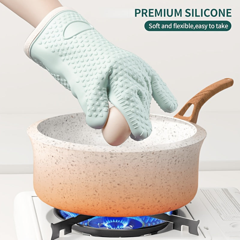 Silicone Oven Gloves Pair, Two-Piece Kitchen Hand Protection with Listed Heat Resistance, Non-Slip Design and Hanging Storage for Cooking, Baking and BBQ Tasks