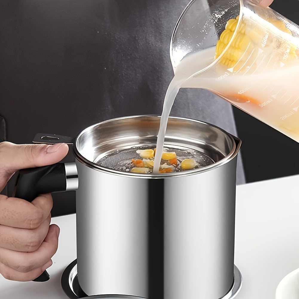 Kitchen Grease Container with Strainer and Easy-Pour Handle, Silvery Oil Storage Can with Listed Stainless Steel Design for Everyday Cooking Cleanup