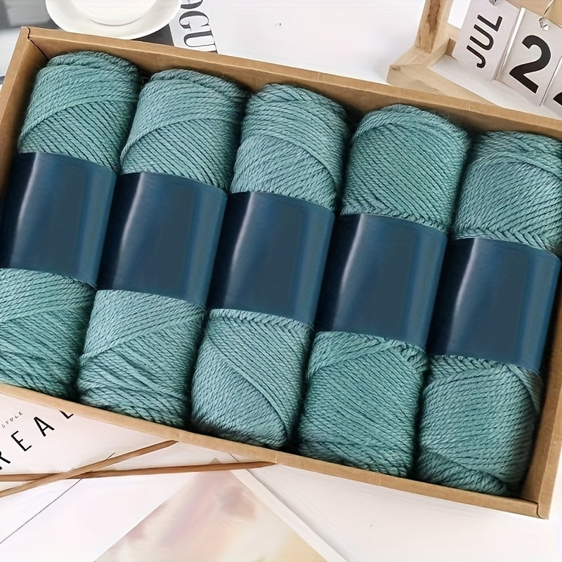 Alpaca Blend Knitting Yarn, Five-Piece Set with Listed 95% Alpaca and 5% Acrylic, 3.53 oz per Piece for 4–5 mm Needles and Handmade Scarves, Hats or Sweaters
