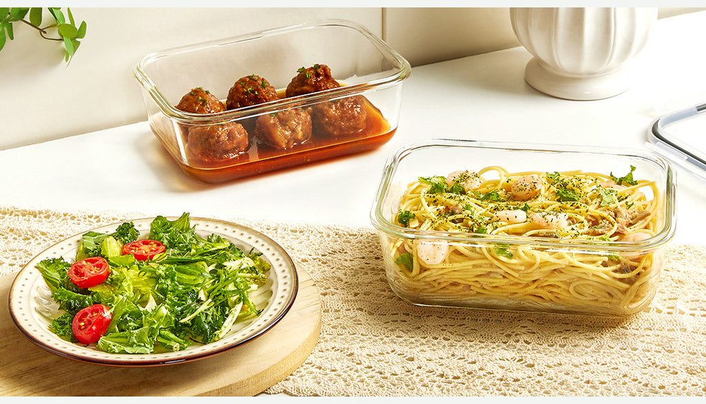 Large Glass Storage Containers for Family Meal Prep, 2-Pack 1860ml 63oz Borosilicate Containers with Hinged Lids and Removable Silicone Seals in Green or Gray
