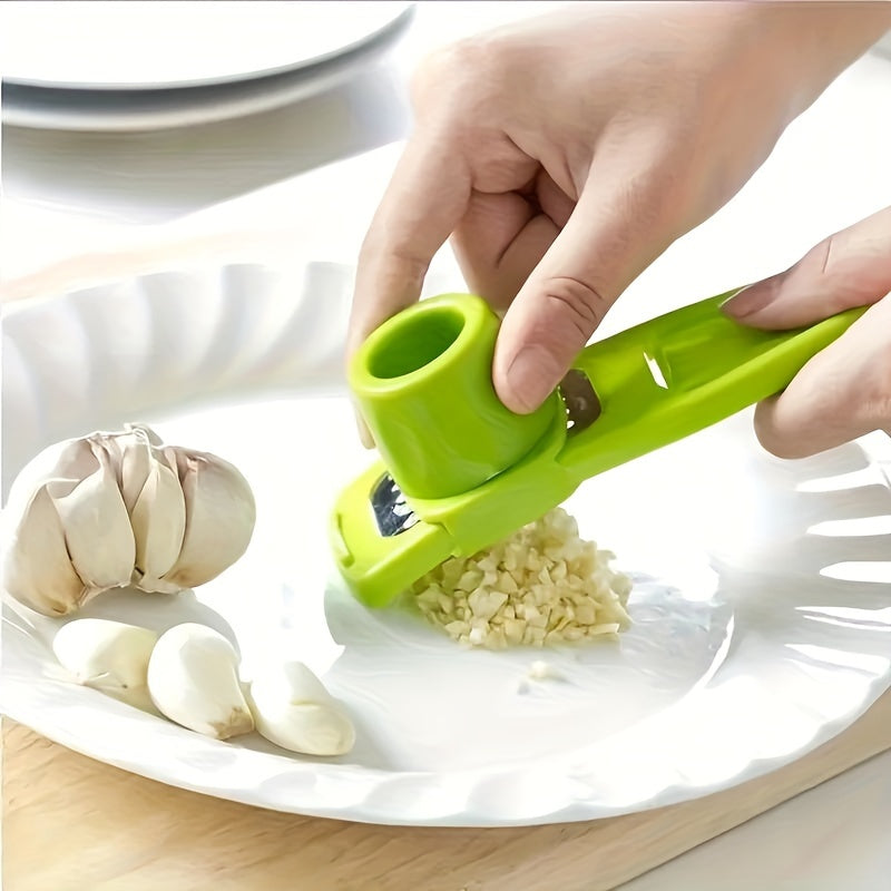 Radish Scrubber in Green, Single-Piece Plastic Kitchen Tool with Listed Small-Size Design for Home Kitchens and Everyday Food Preparation Supplies