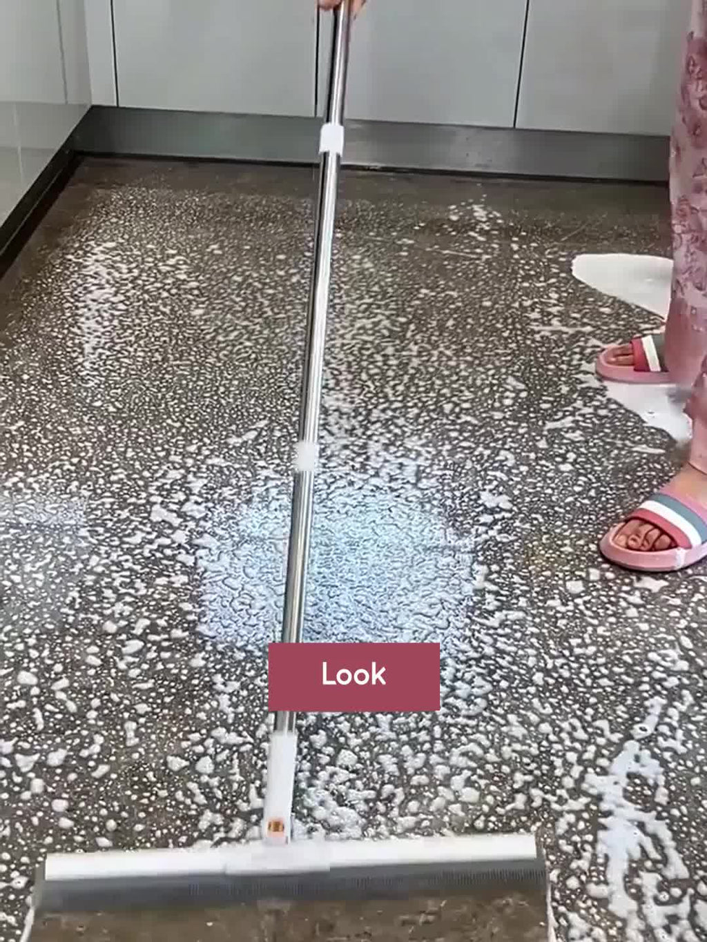 Pet Hair Removal Floor Broom, Long-Handle Household Cleaning Tool with 30cm, 40cm or 50cm Size Labels for Compatible Tile, Carpet and Everyday Room Cleanup