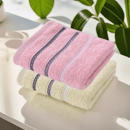 Two Tone Bathroom Towel Set of 2 with Reinforced Edge Stripes, Soft Lightweight Towels in Six Paired Color Options for Everyday Home Drying Routines