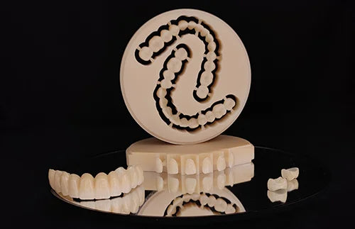 Clear PMMA Dental Milling Disc, Listed 98mm Single CAD CAM Resin Blank with Eight Thickness Options from 10 to 25mm for Professional Dental Laboratory Selection