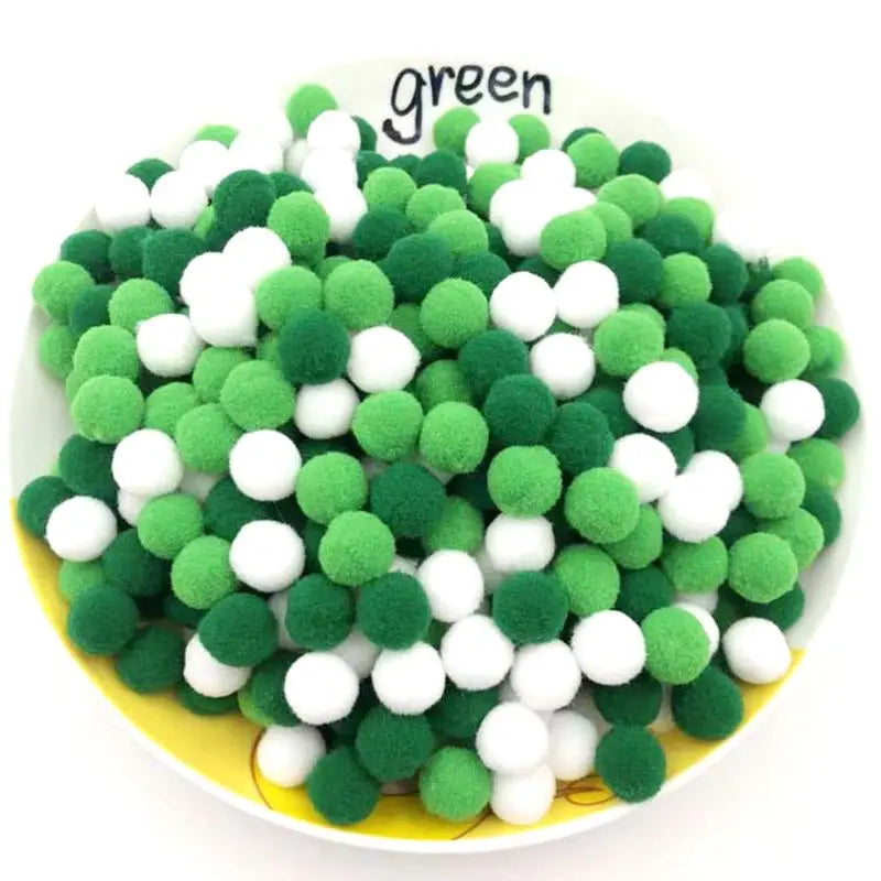 Cat Pom Pom Balls in Colorful Polyester, Listed 3 cm Plush Puff Toys for Supervised Indoor Chase and Batting Play, 20 to 500 Piece Pack Options