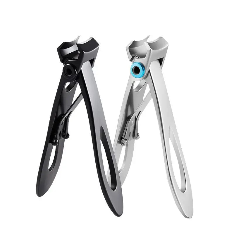 Stainless Steel Nail Clippers with Curved Blades and Reinforced Handle, 7cm or 9cm Fingernail and Toenail Cutter in Silver or Black for Home and Travel
