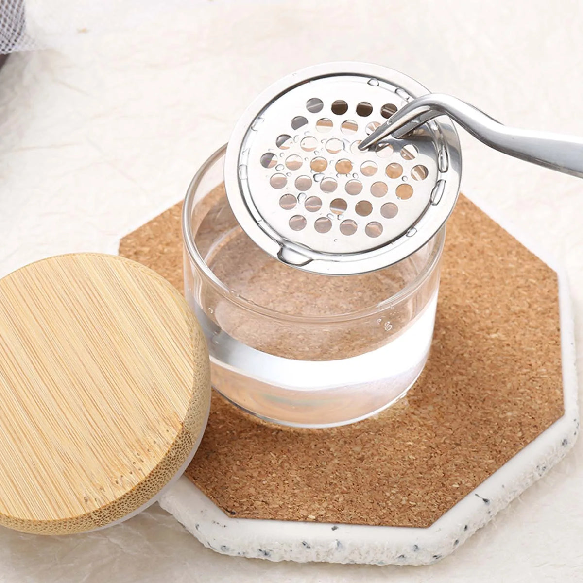 Nail Brush Cleaning Cup with Stainless Steel Mesh Base, Glass Manicure Tool Container for Brush Washing and Compatible Nail Drill Bit Cleaning