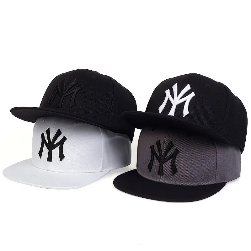 Letter Embroidered Baseball Cap in Polyester, Unisex Adjustable Casual Hat in Four Color Options for Streetwear, Weekend Outings and Everyday Outdoor Style
