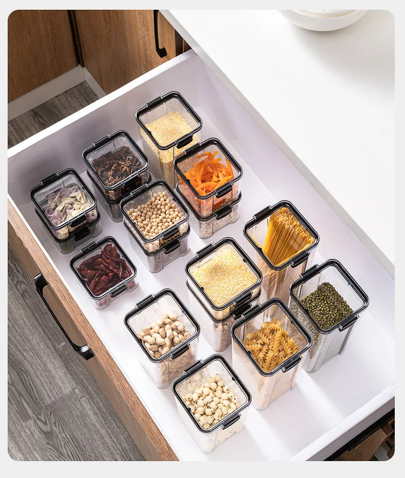 Clear Pantry Storage Jars with White or Black Covers, Five Capacity Options from 460ml to 1800ml and Single-Size Packs or Mixed Five-Size Kitchen Sets