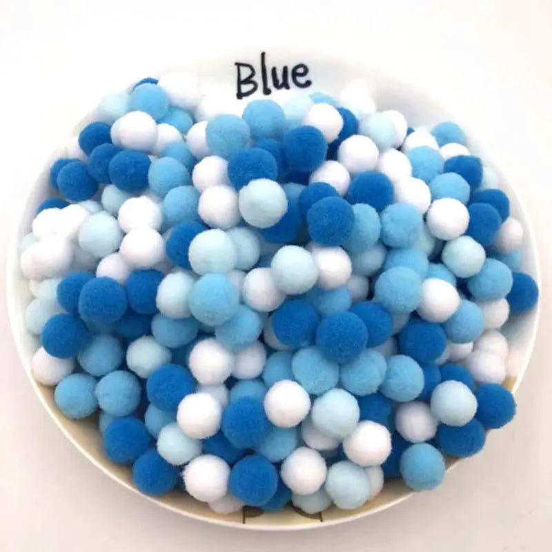 Cat Pom Pom Balls in Colorful Polyester, Listed 3 cm Plush Puff Toys for Supervised Indoor Chase and Batting Play, 20 to 500 Piece Pack Options