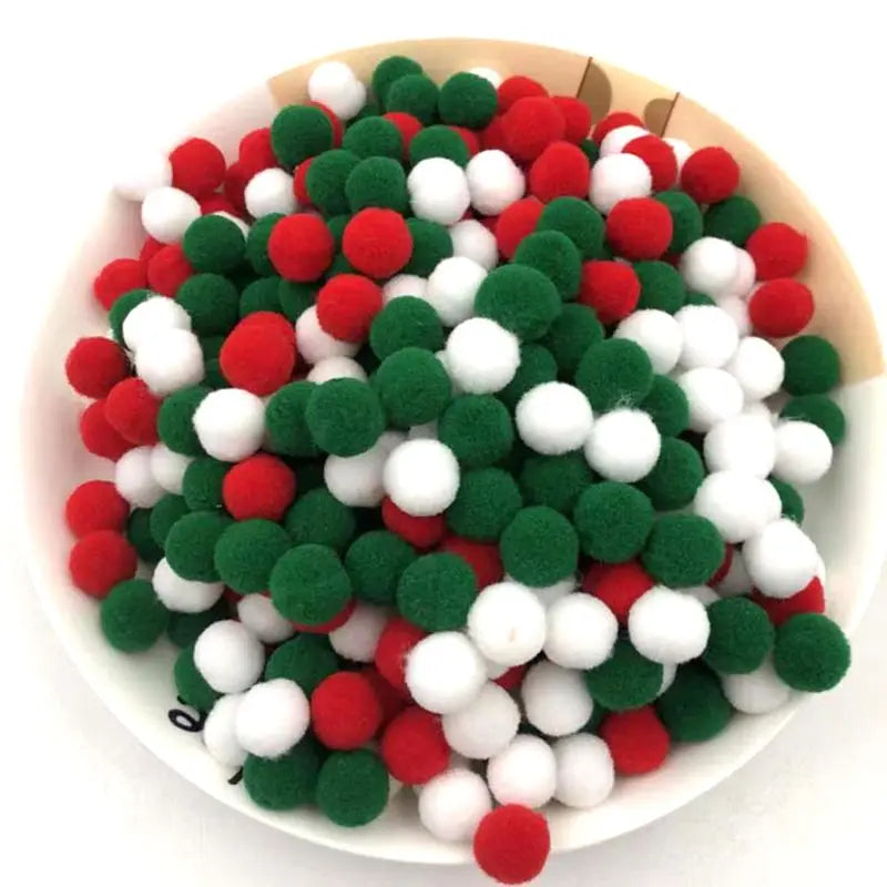 Cat Pom Pom Balls in Colorful Polyester, Listed 3 cm Plush Puff Toys for Supervised Indoor Chase and Batting Play, 20 to 500 Piece Pack Options
