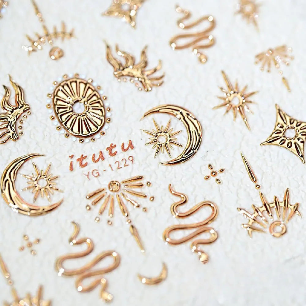 Snake and Moon Nail Art Stickers, Gold and Silver 5D Self-Adhesive Star Decals with Bronzing-Style Details for DIY Manicures and Nail Decoration