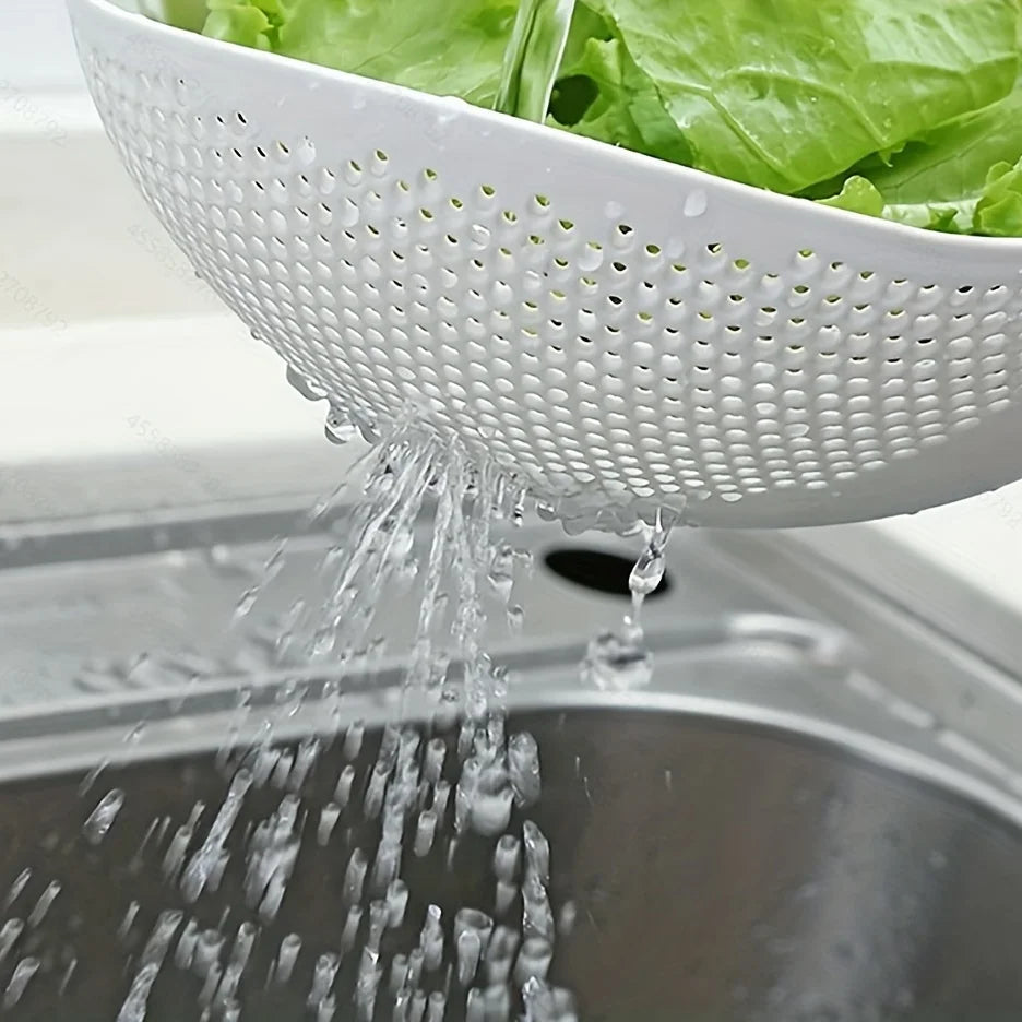 Rice Rinsing Basket in White, Single Oval Kitchen Drainage Sieve with Side Perforation Reference for Washing Rice and Compatible Fruit or Vegetable Preparation