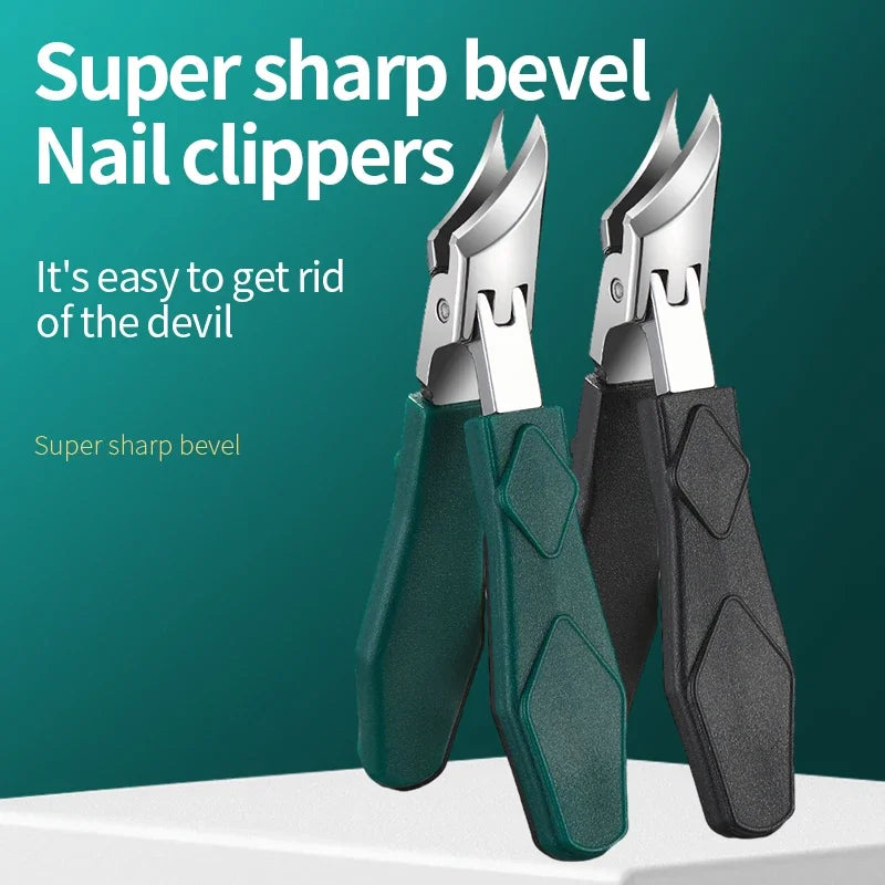 Slanted Toenail Clipper, Stainless Steel and PP Manual Nail Trimmer with Listed 10.2 x 1.8cm Size in Green or Black for Adult Home Pedicure Grooming