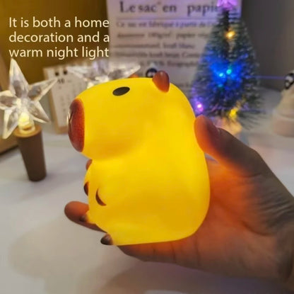 Switch Operated Capybara Lamp with Yellow Light Option, Compact 110 x 100 x 80mm Decorative Night Light with Three LR44 Batteries for Adult Desk and Bedroom Decor