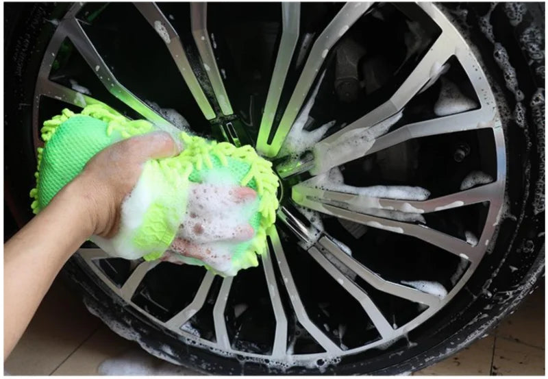 Green Microfiber Car Wash Sponge for Manual Vehicle Cleaning, Everyday Auto Care and Exterior Detailing Preparation, At-Home Car Washing Accessory