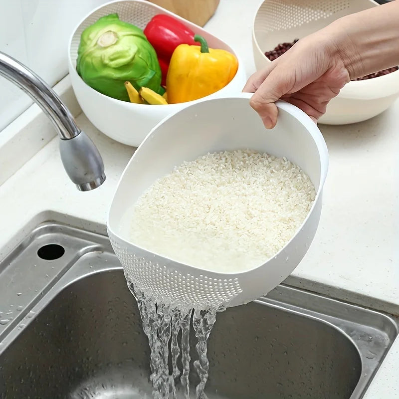 Rice Rinsing Basket in White, Single Oval Kitchen Drainage Sieve with Side Perforation Reference for Washing Rice and Compatible Fruit or Vegetable Preparation