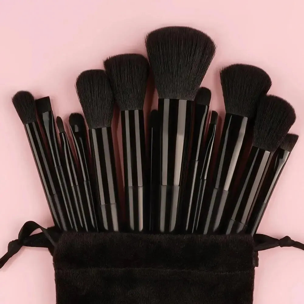 Cosmetic Makeup Brush Set with Twenty-Nine Color and Kit Labels, Foundation, Powder and Eyeshadow Blending References for Everyday Beauty and Gift Selection