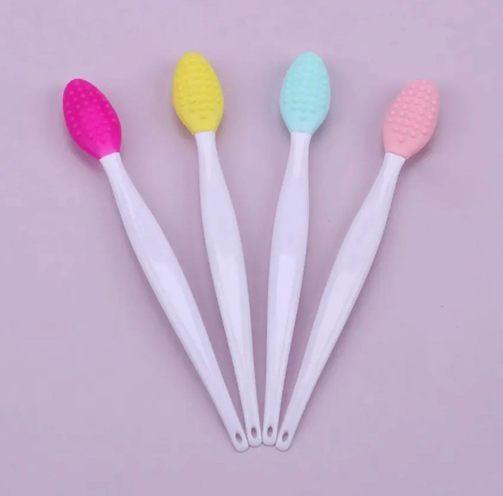 Silicone Face Cleansing Brush for Face and Nose Washing, Skincare Exfoliating Tool with Replacement Head Wording, Single and Four-Piece Color Options