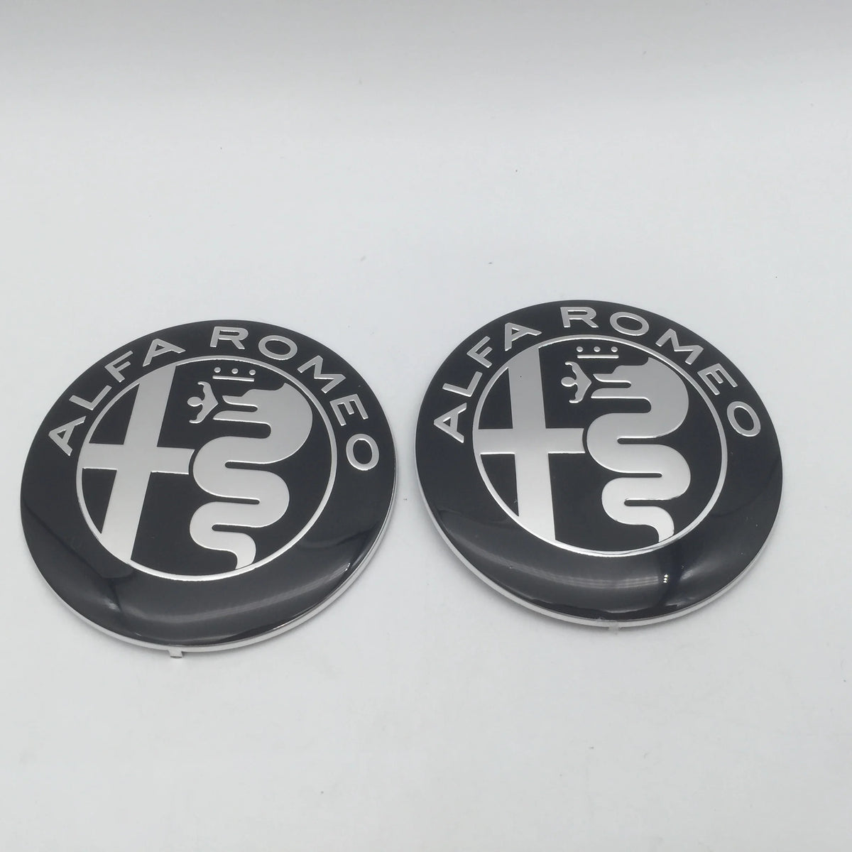 Car Emblem Badge Stickers, 2-Piece Set with 74mm Size Reference for Alfa Romeo 147, 156 and 159 Styling, Five Color Labels for Flat-Surface Application