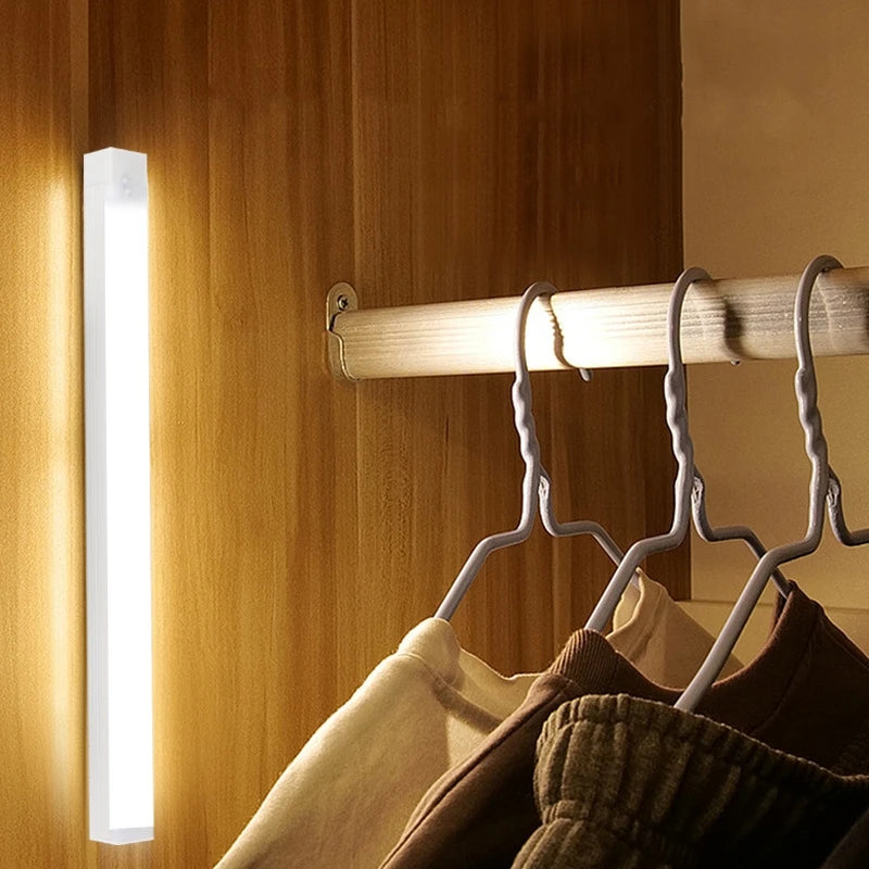 USB Rechargeable Motion Sensor Light Bar with Magnetic Mounting, Cordless LED Cabinet Lamp in 10, 20, 30 or 50cm Lengths with White Lighting Options