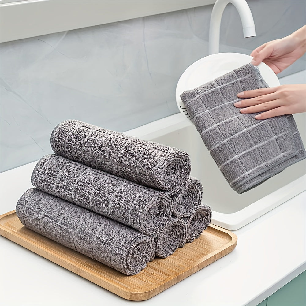 12 x 12 Inch Microfiber Cleaning Cloths, Soft Absorbent Reusable Cleaning Rags in 4 or 12-Piece Packs for Car Washing and Household Wiping