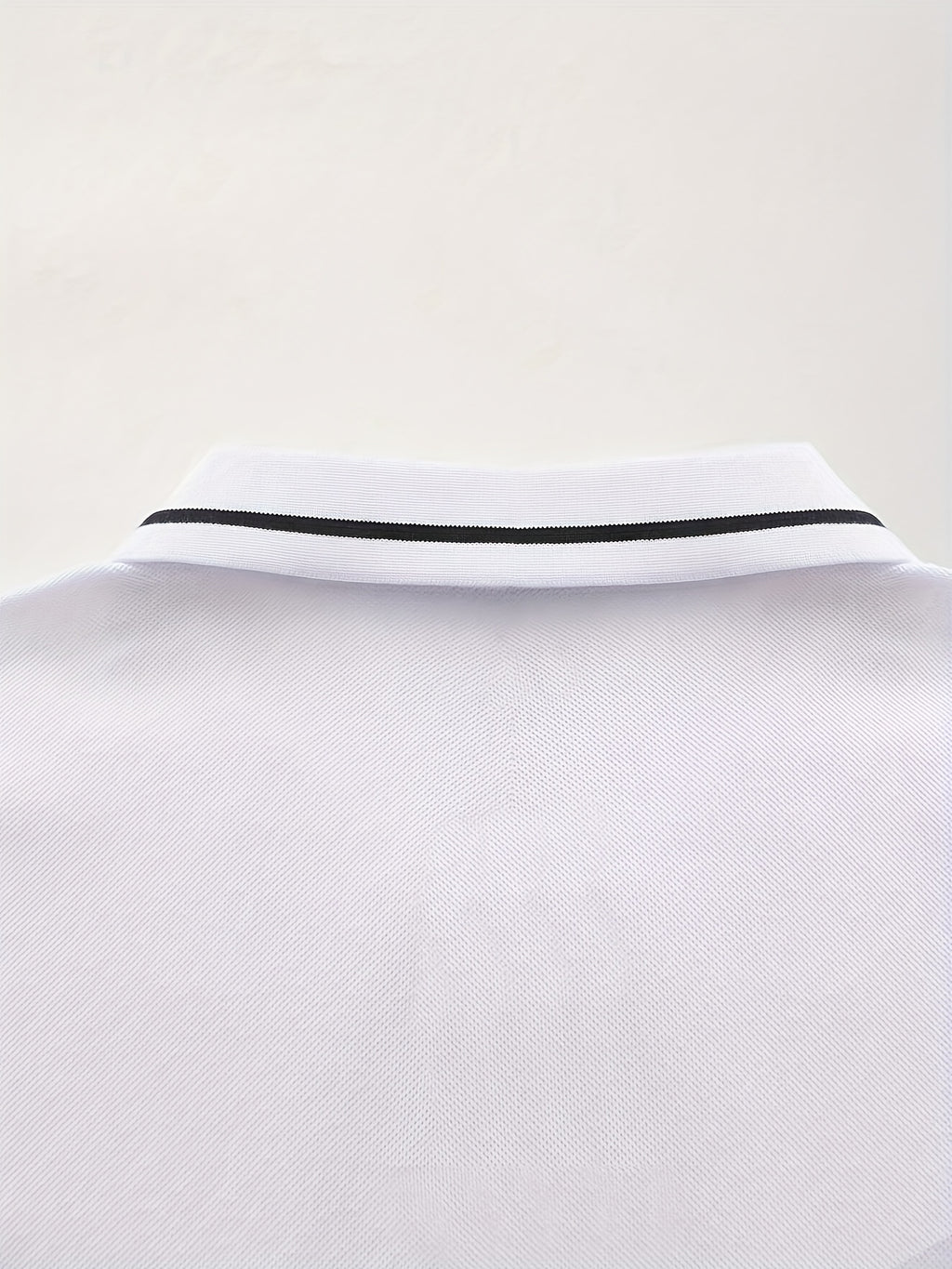 Men's Long Sleeve Polo Shirt, 100% Polyester with Slight Stretch, Regular Fit and Rib-Knit Details for Casual Golf and Spring-Fall Outfits