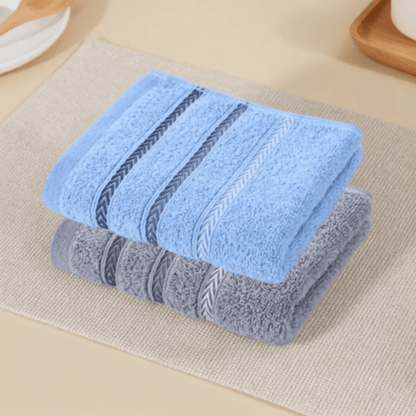 Two Tone Bathroom Towel Set of 2 with Reinforced Edge Stripes, Soft Lightweight Towels in Six Paired Color Options for Everyday Home Drying Routines