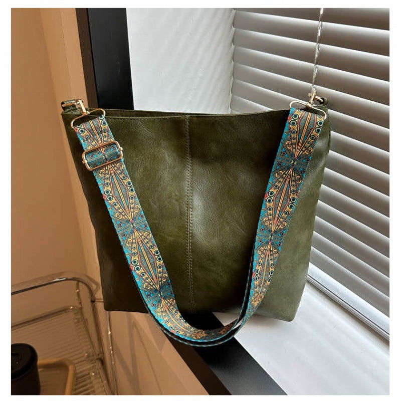 Women's Messenger Bag with Wide Strap, Green Black or Brown-1 Casual Fashion Carry Options with Tote-Style Reference for Everyday Errands and Outfit Pairing