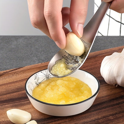 Ginger Grater Spoon, One-Piece Stainless Steel Manual Garlic Masher and Ginger Preparation Tool for Homemade Sauces, Dressings and Everyday Cooking