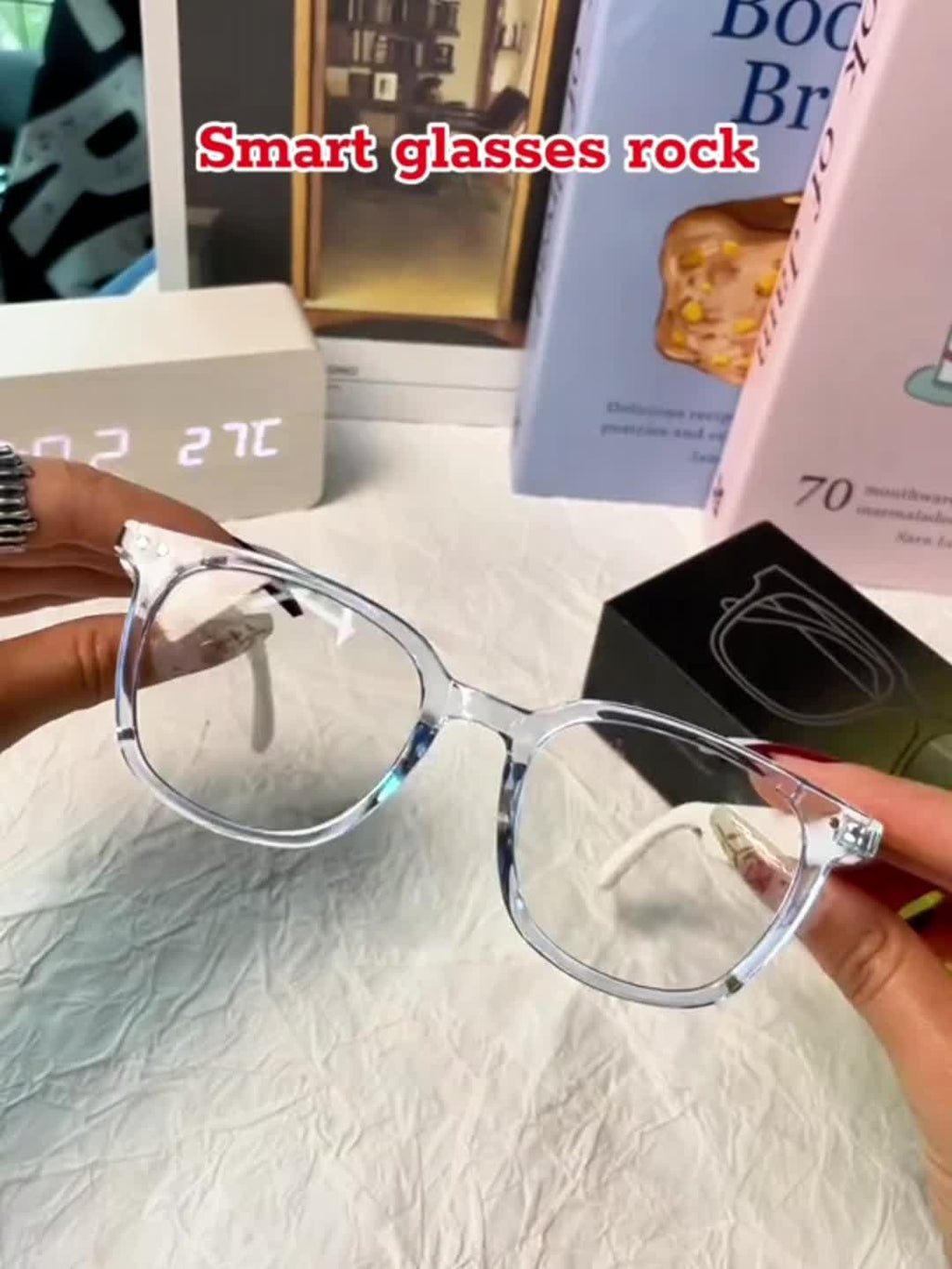 AI Translation Glasses with Phone Camera Remote Control, Wireless Audio and Calls, Voice Assistant and Color-Changing Lens Options, No Built-In Camera