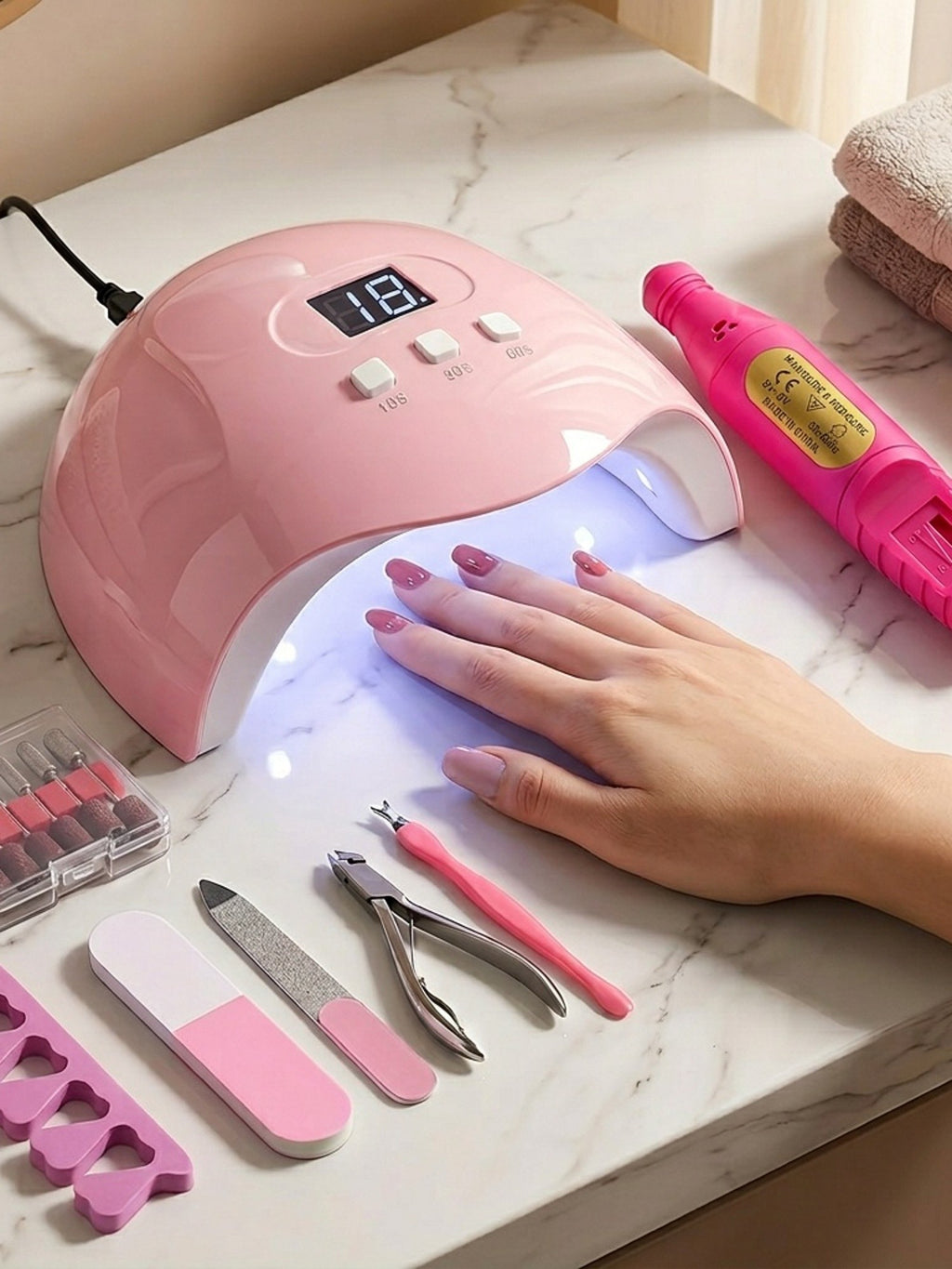 Nail Art Tool Set, Seven-in-One Manicure Selection with Nail Lamp, Cuticle Fork, Pusher and Finger Divider References for Adult Personal Nail Care