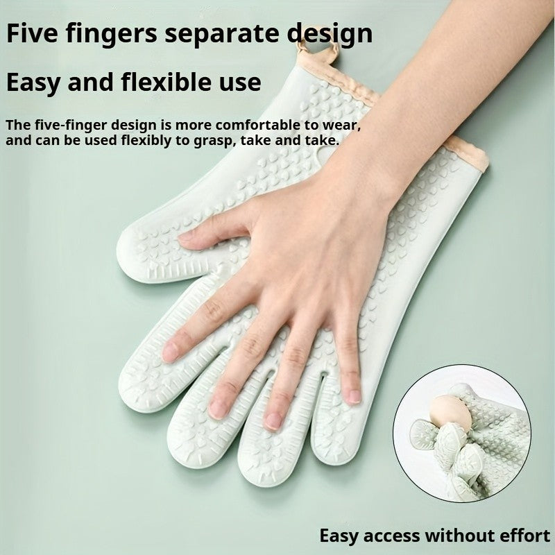 Silicone Oven Gloves Pair, Two-Piece Kitchen Hand Protection with Listed Heat Resistance, Non-Slip Design and Hanging Storage for Cooking, Baking and BBQ Tasks