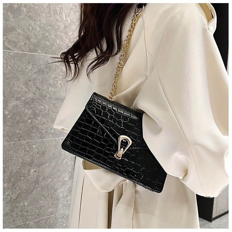 Reptile-Pattern Crossbody Bag for Women with Chain Strap Styling and Gold-Tone Hardware, White, Green or Rose Red Shoulder Purse for Casual and Evening Outfits