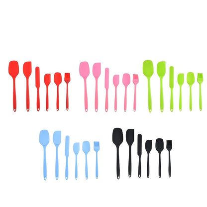 Silicone Baking Utensil Set, Six-Piece Kitchen Tool Selection with Scraper, Spatula and Oil Brush References in Red, Green, Black, Pink or Blue for Cake Preparation