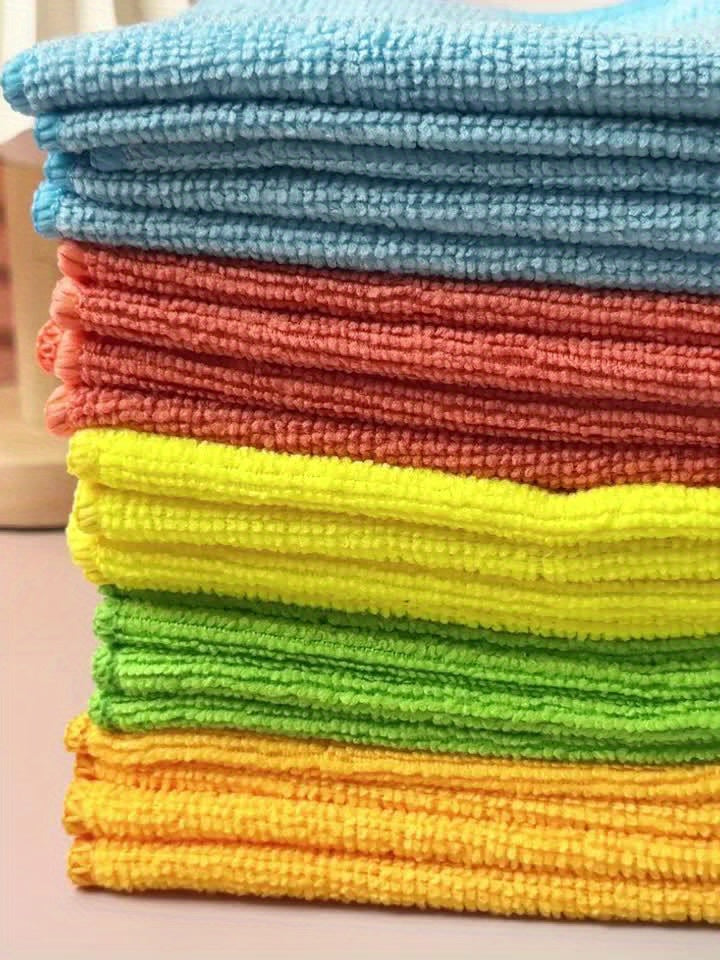 Random-Color Microfiber Cleaning Cloths in Eight, Sixteen or Thirty-Two Piece Options, Reusable Household Wipes for Compatible Kitchen, Car and Furniture Surfaces