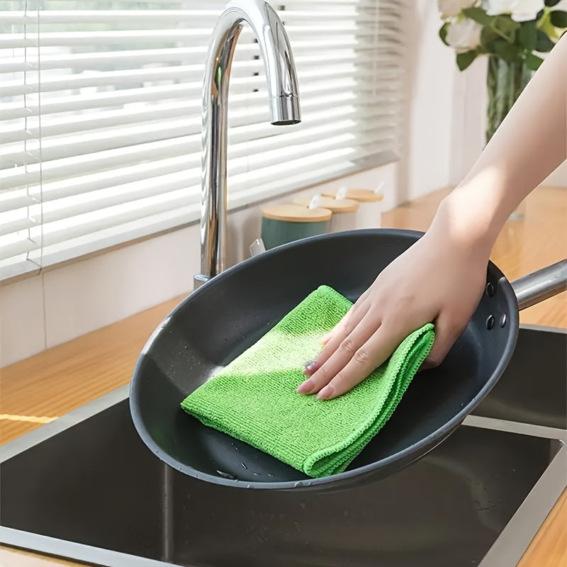 Microfiber Cleaning Towel Set, 15-Piece Random Color Polyester Cloth Pack for Reusable Household Wiping, Compatible Kitchen, Bathroom, Furniture and Appliance Care