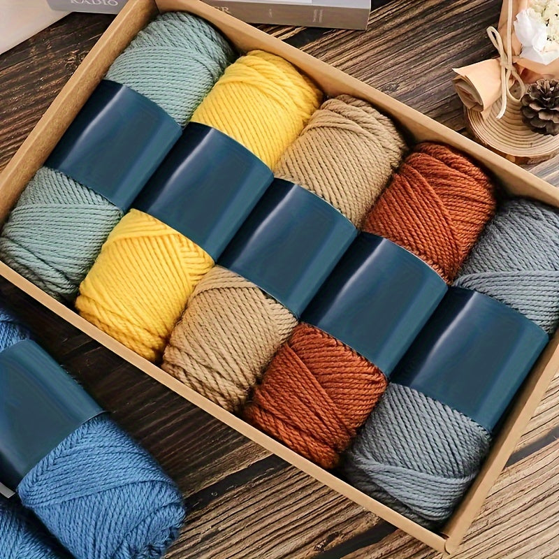 Alpaca Blend Knitting Yarn, Five-Piece Set with Listed 95% Alpaca and 5% Acrylic, 3.53 oz per Piece for 4–5 mm Needles and Handmade Scarves, Hats or Sweaters